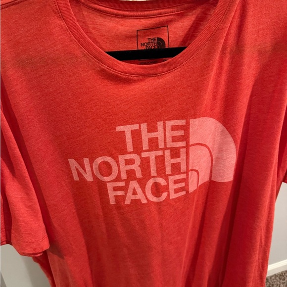 The North Face Vibrant Orange Tee - Picture 1 of 2